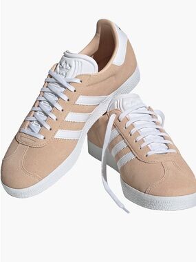 Brand New • Adidas Gazelle • Low Top Blush and White • Size 9